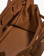 Valentina - Bolso Estructurado con Herraje Dorado