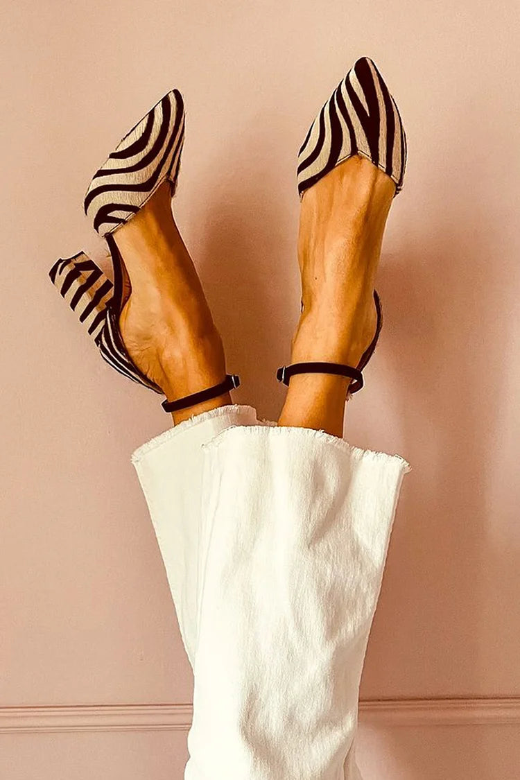 Keren™ | Tacones de Punta con Estampado Cebra