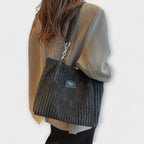 Gabriela - Bolso Cubo Texturizado