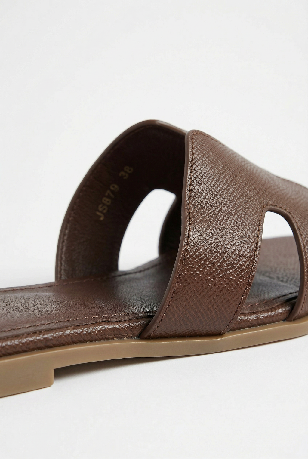 Sandalias planas de ecopiel