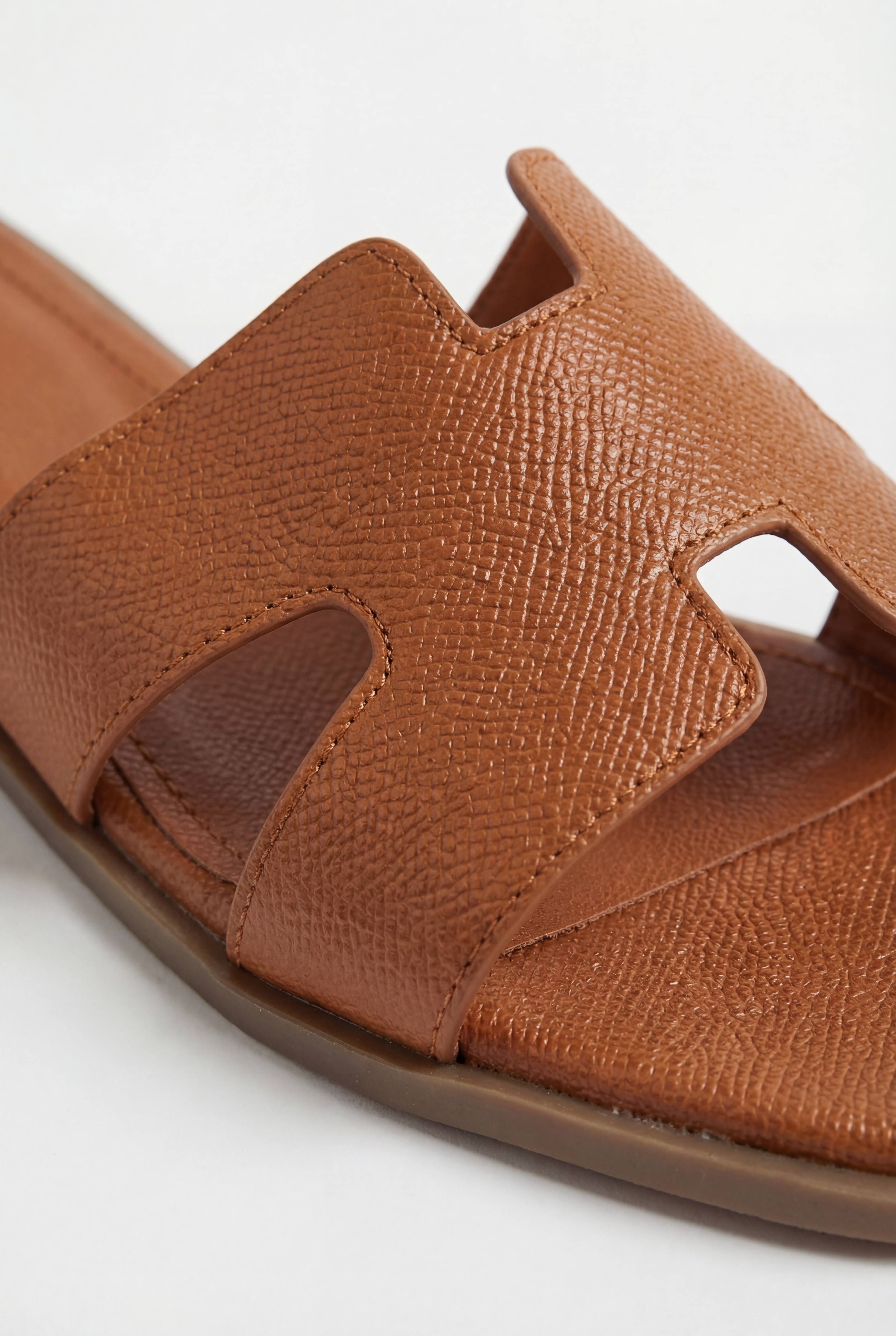 Sandalias planas de ecopiel