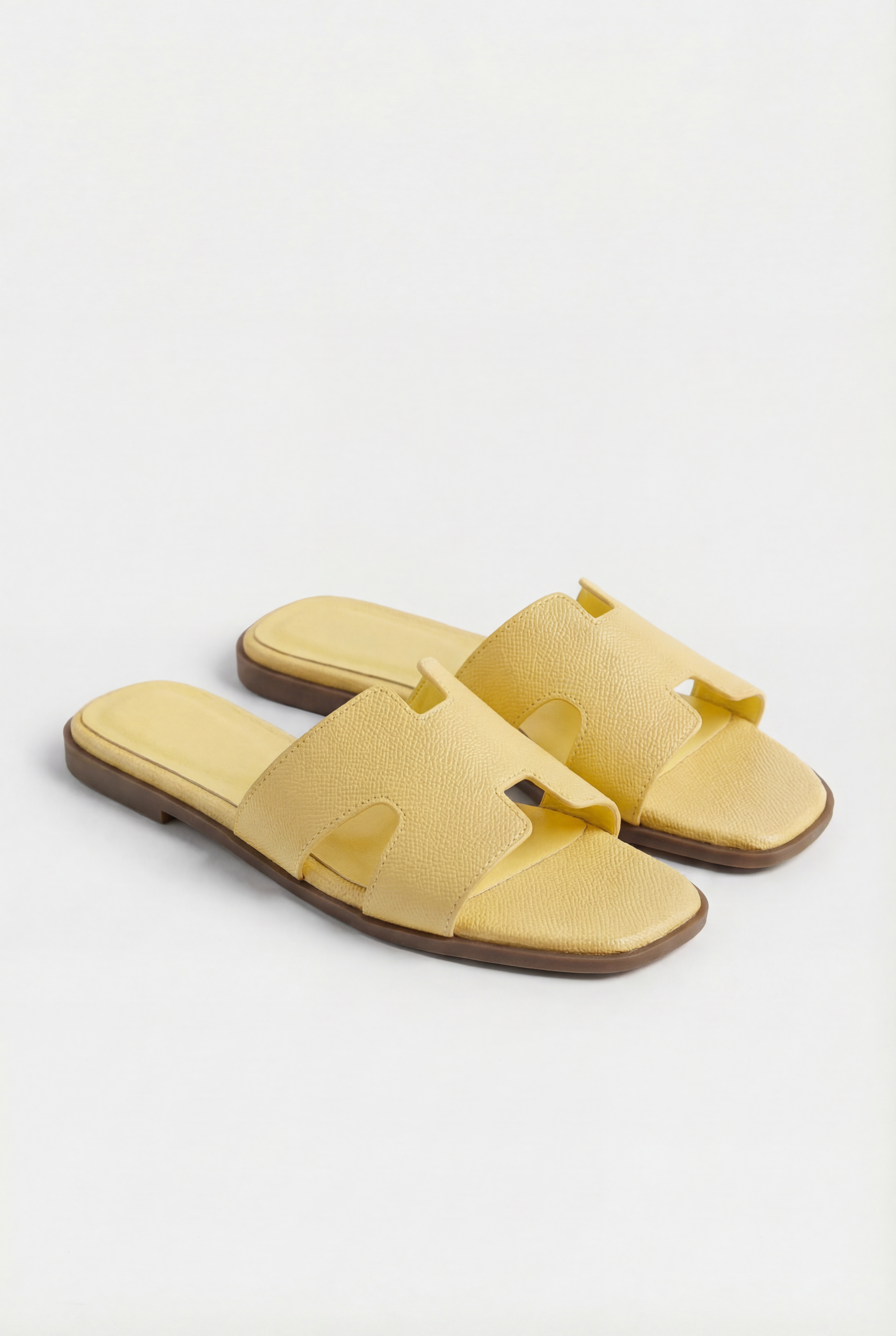 Sandalias planas de ecopiel