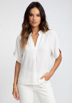 Camila - Blusa Cuello V Minimalista
